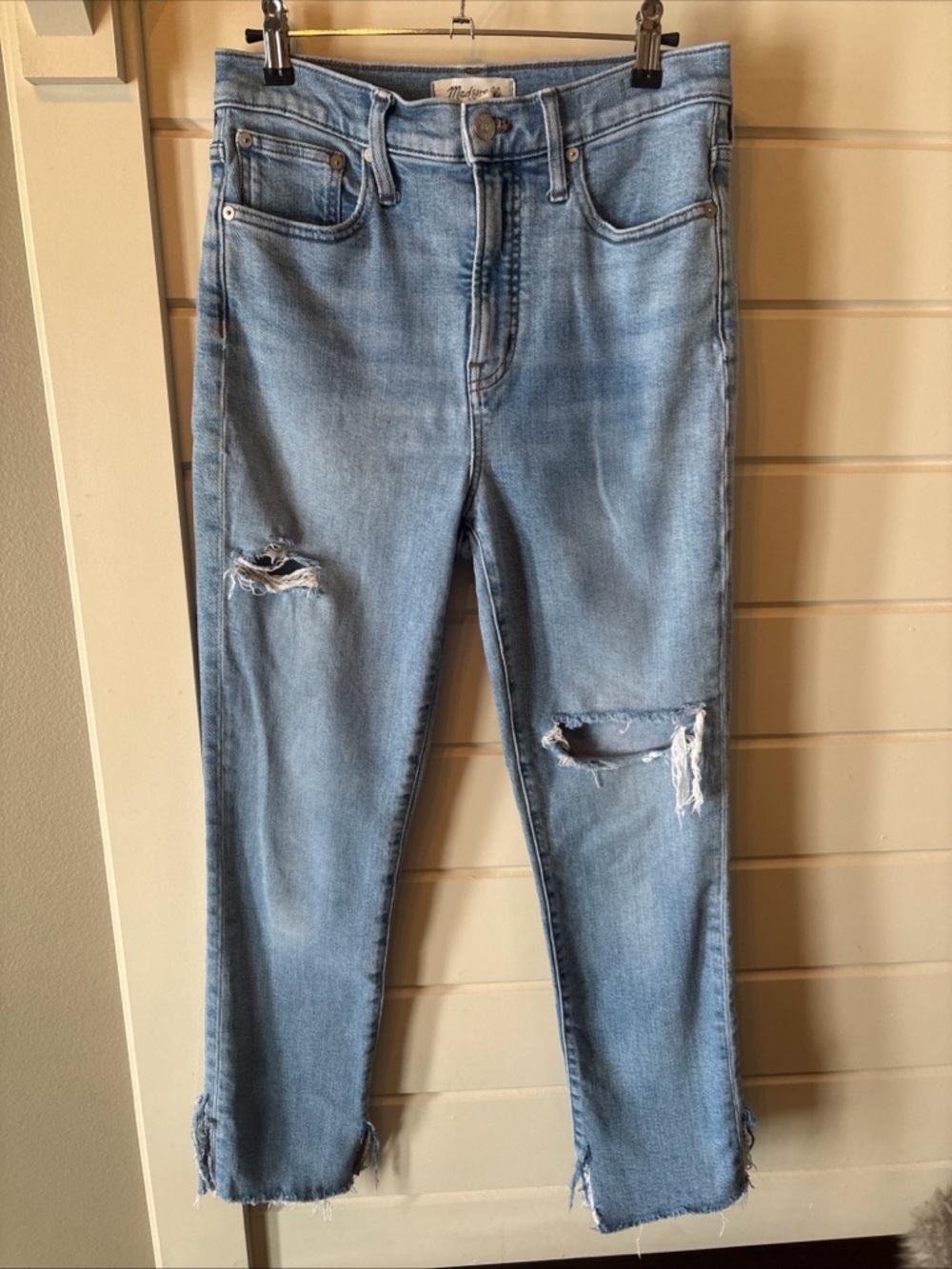 Madewell Mom-Fit Light Blue ‘The Perfect’ Cropped/Ankle Jeans size 26/4